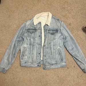 very warm and comfortable jean jacket